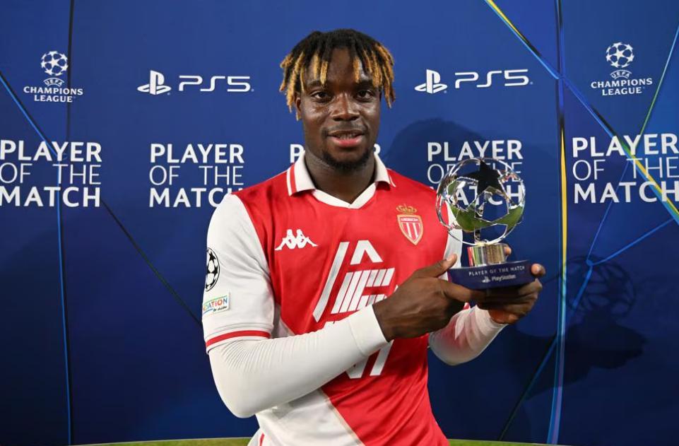 挖角沃尔特, hjg