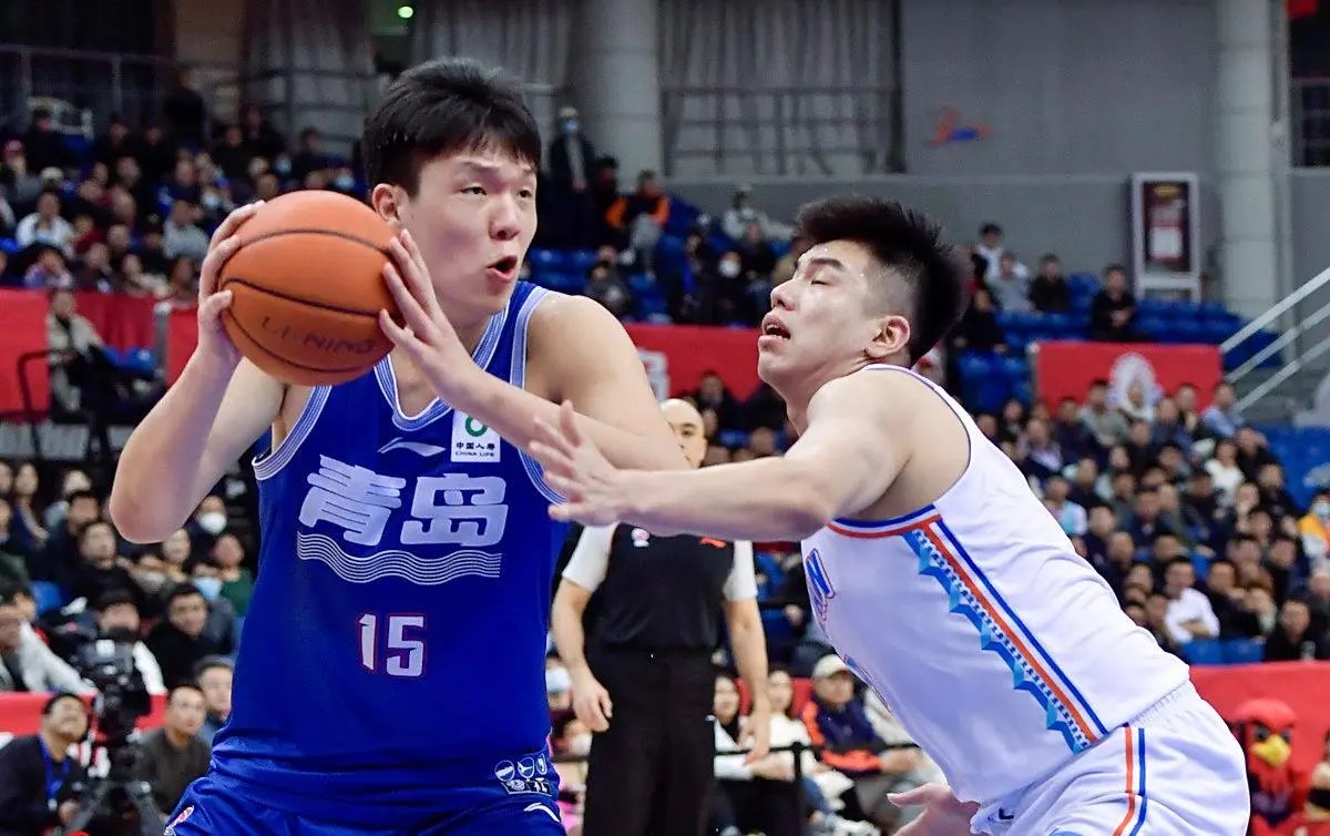 班牙打球, 保住季后赛 班牙打球, 保住季后赛