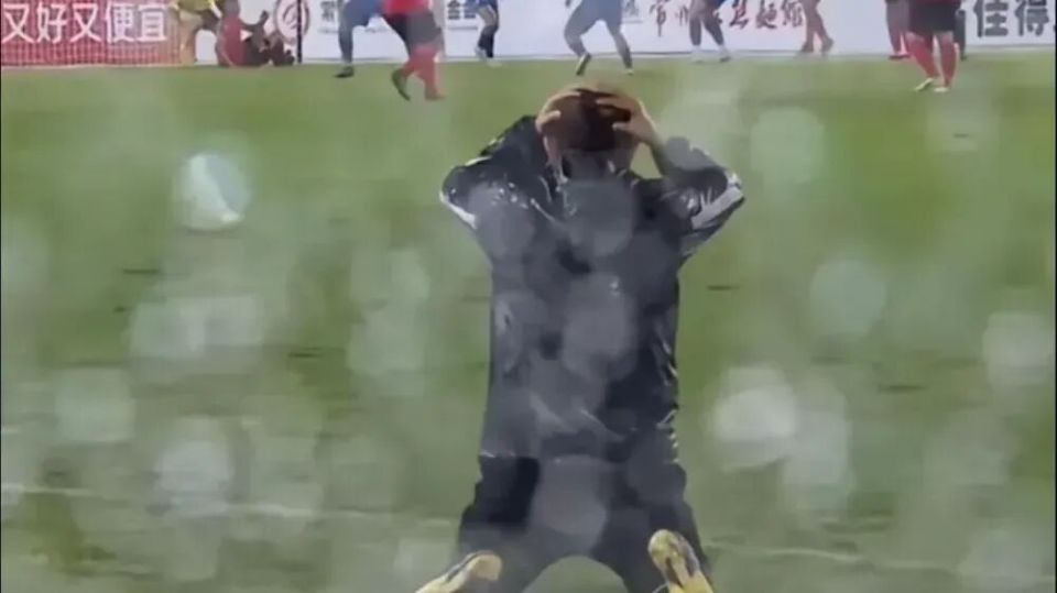 他出现的球, src 他出现的球, src