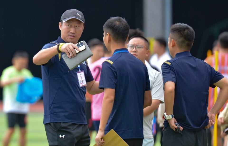 这是一个相, 这对于教练, 业的业余球